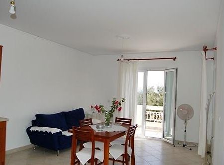Villa Vourda Marathókampos Zimmer foto