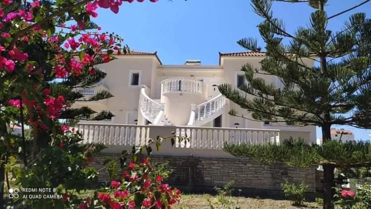 Villa Vourda Marathókampos Exterior foto